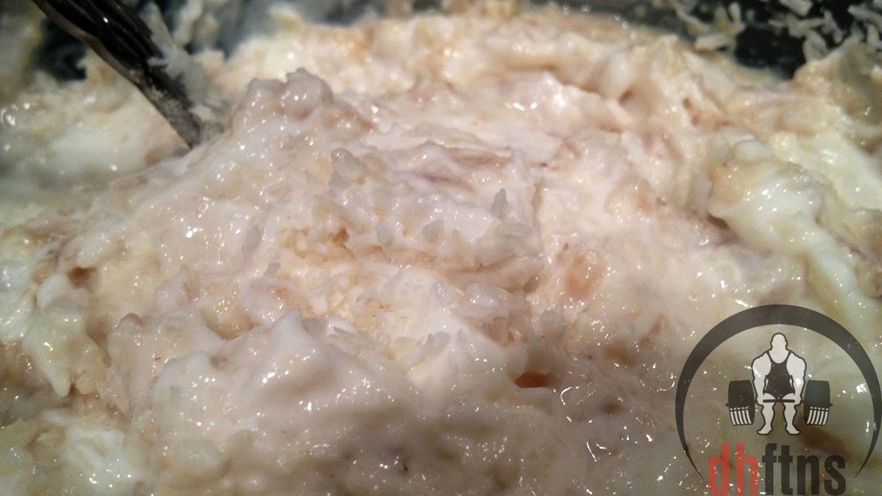 Coconut Cream Pie PROTEIN Oatmeal Recipe