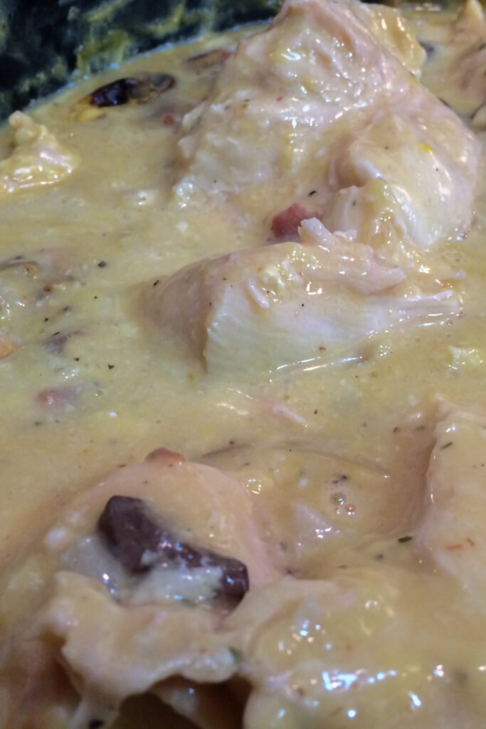 Slow Cooker Bacon Cheddar Ranch Chicken Recipe