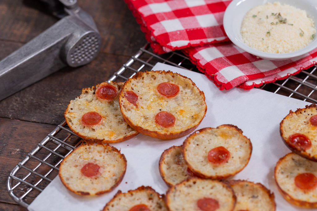 Simple Low Carb Pizza Chips Recipe