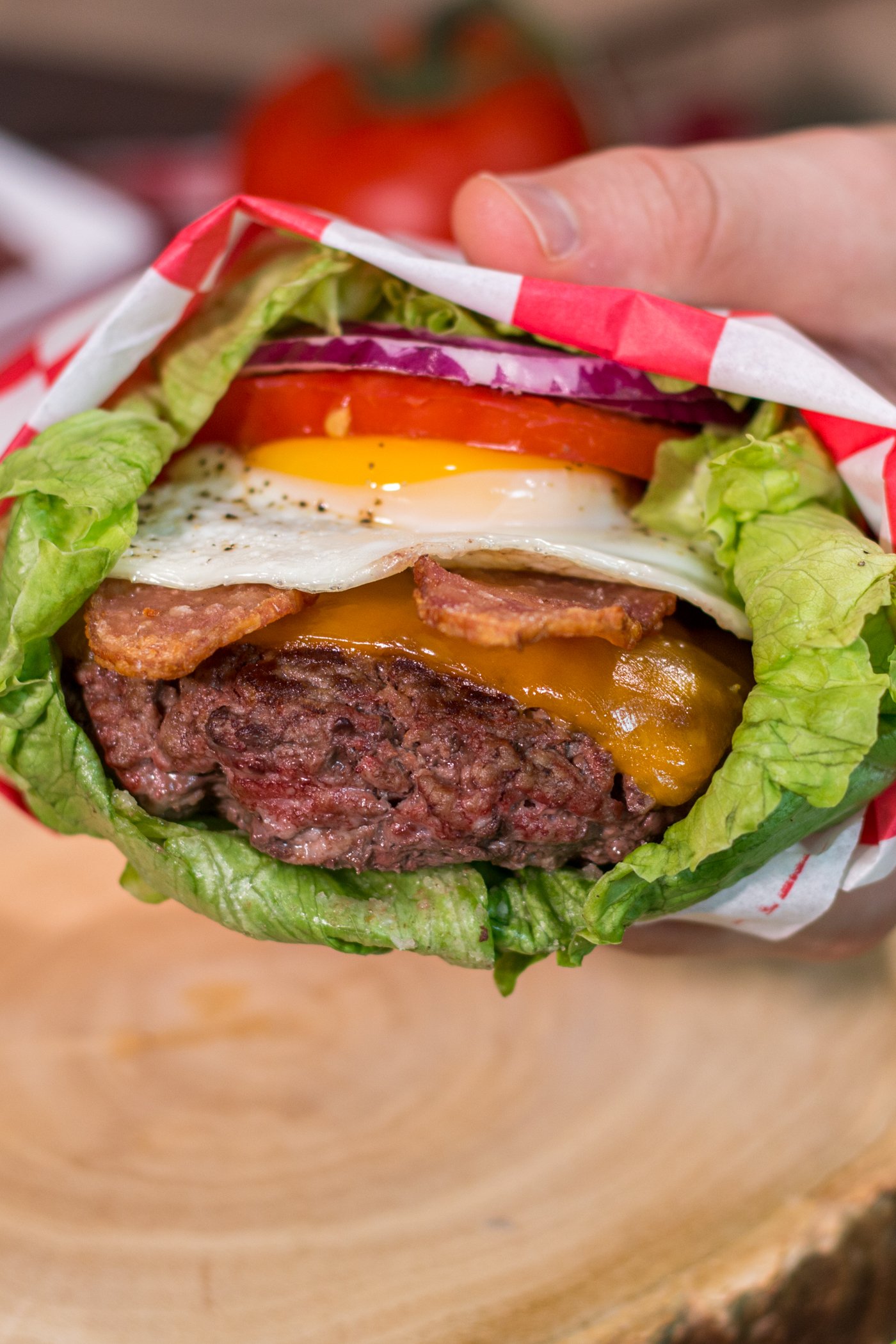 15 Minute Keto Breakfast Burger