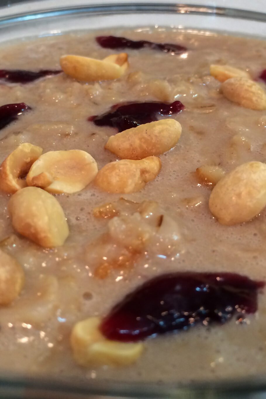 Peanut Butter & Jelly Protein Oatmeal Recipe