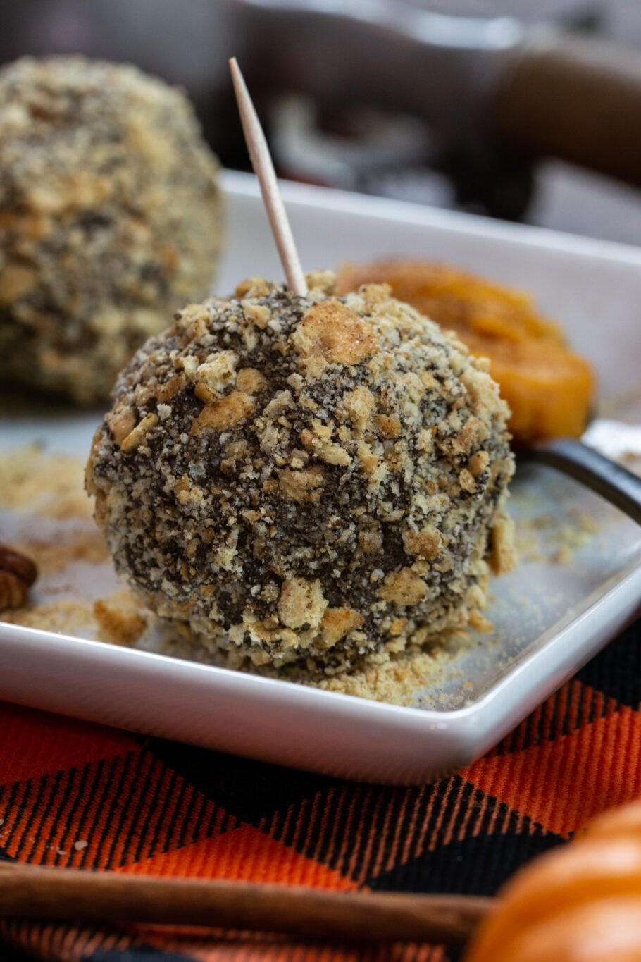 Pumpkin Cheesecake Protein Balls Recipe