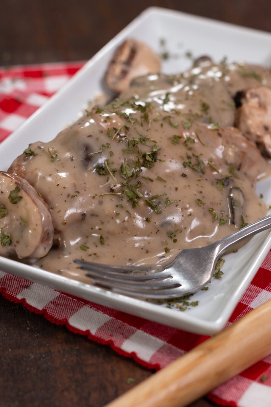 Slow Cooker Chicken Marsala Recipe