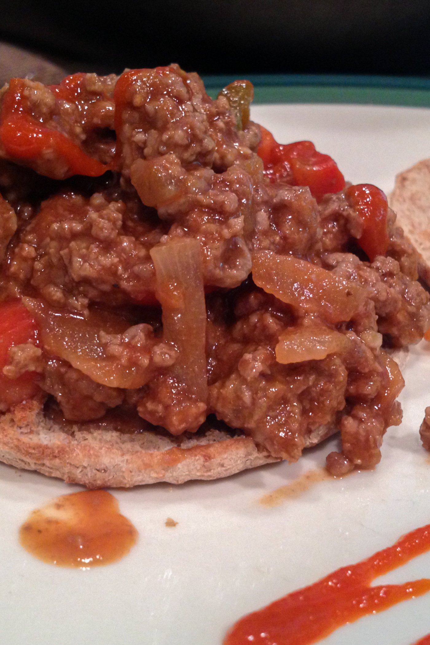 Sriracha Sloppy Joes