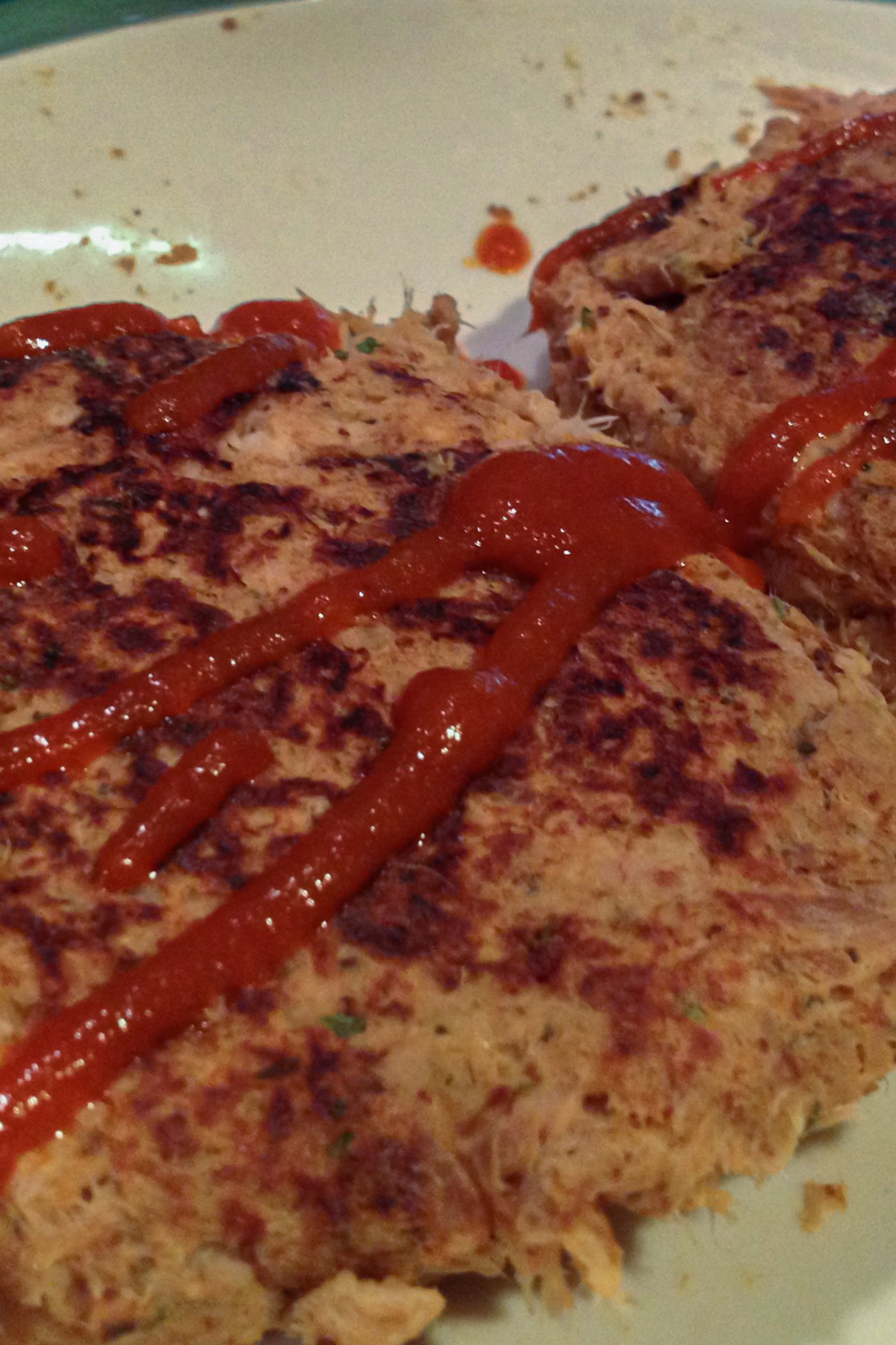 Sriracha Tuna Cakes
